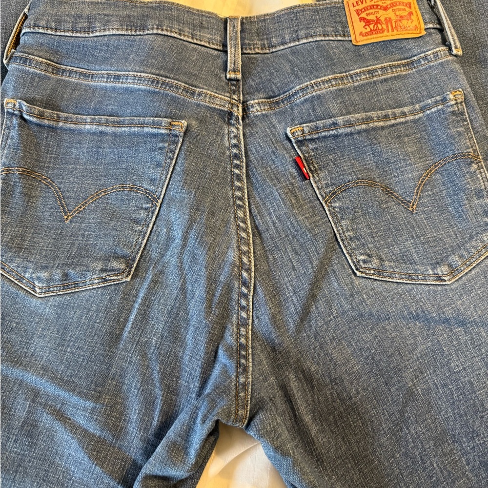 Levi's womens 314 Shaping Straight leg Denim Straight Jeans